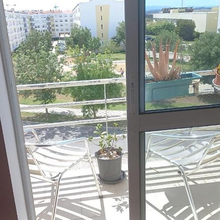 Residential Apartment With 3 Bedrooms, Elevator, And Plenty Of Natural Light, Close To Lisbon 몬티오 외부 사진